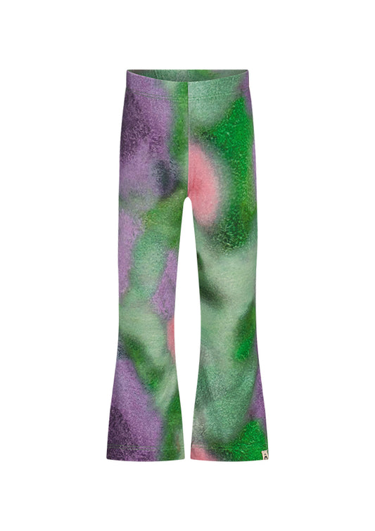 The new Chapter Max Flared pants allover print